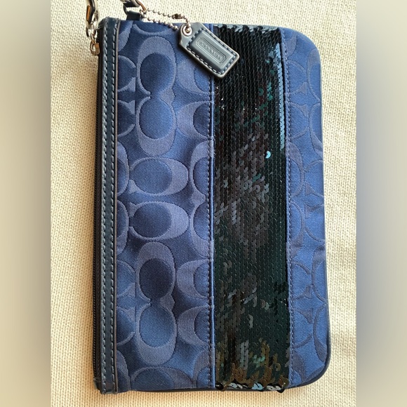 Coach Navy Blue Sequin Wristlet - Picture 3 of 10